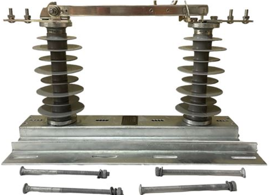 Seccionador Polimérico Tipo cuchilla de 27KV 630AMP